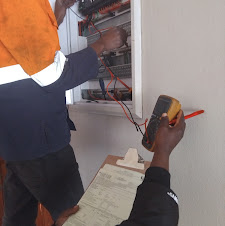 Electrical inspection with a multimeter