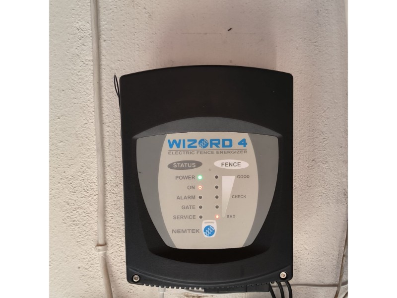 Nemtek energiser installation