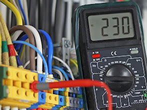 Testing 230V supply